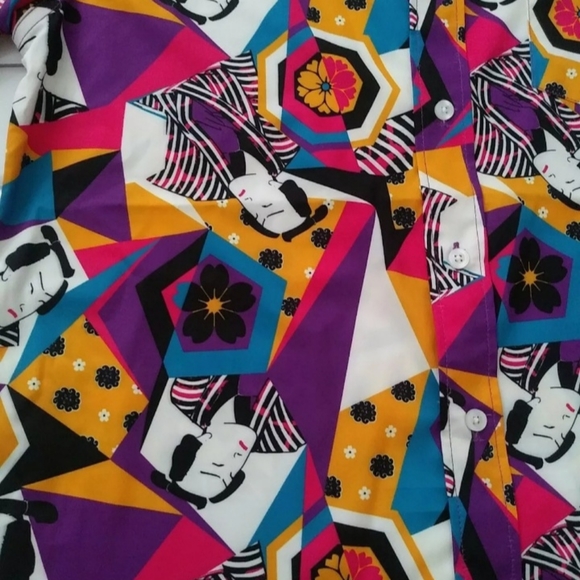 Just Attitude Chinese Print Button Down Short Sleeve Shirt - Picture 3 of 6